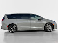 2022 Chrysler Pacifica Hybrid Limited