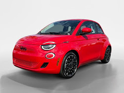 2024 FIAT 500e 