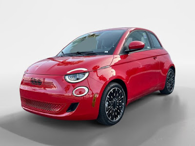 2024 FIAT 500e